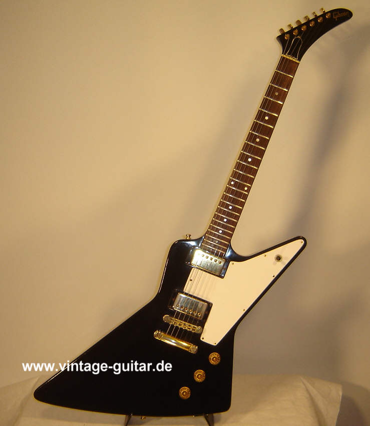 Gibson Explorer 1976 black 1.jpg